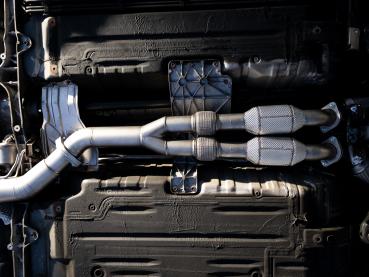 Downpipe + Y-Pipe mit CH-Zulassung
